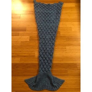 Mermaid tail blanket